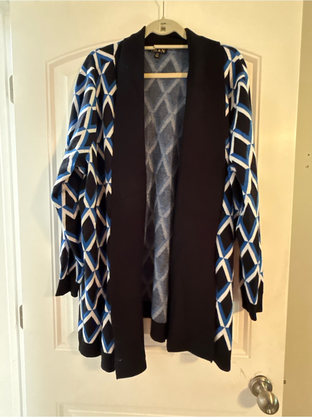 IMAN Blue Black White Geometric Open-Front Cardigan